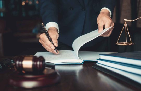 Criminal Lawyer2